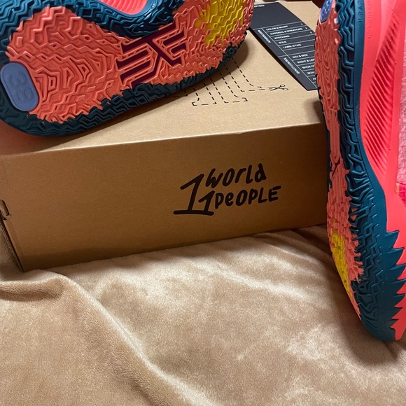 5.5 brand new paid $195 asking $160